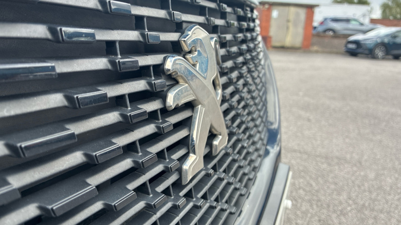 Peugeot 2008 100kW Allure Premium 50kWh 5dr Auto Electric Estate